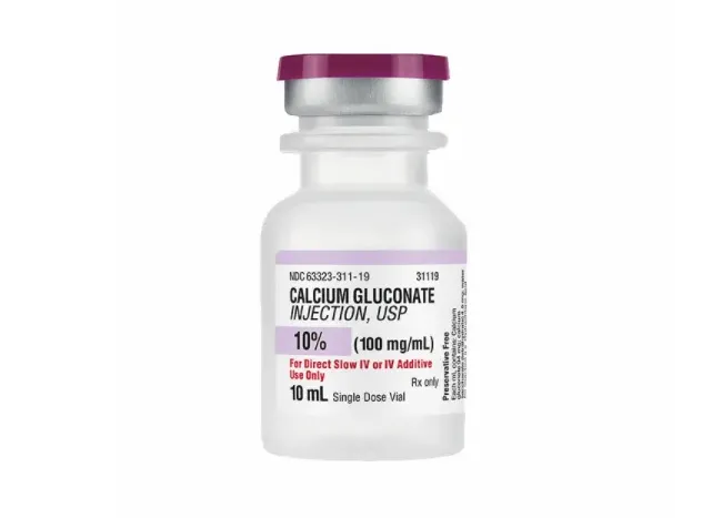 A single-dose vial of Calcium Gluconate Injection, USP 10% (100 mg/mL), 10 mL, for slow IV use.