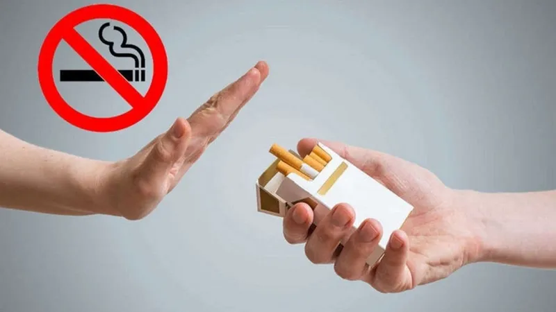 Hand refusing a cigarette, symbolizing the importance of quitting smoking for lung tumor patients